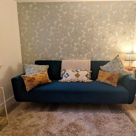 Beautiful Listed Flat With Private Garden, Birnam Apartamento Exterior foto